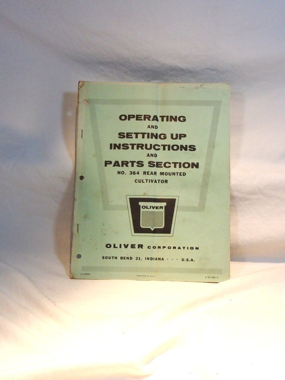 VINTAGE OLIVER 364 REAR MOUNTED CULTIVATOR OPERATING-SETUP-PARTS MANUAL